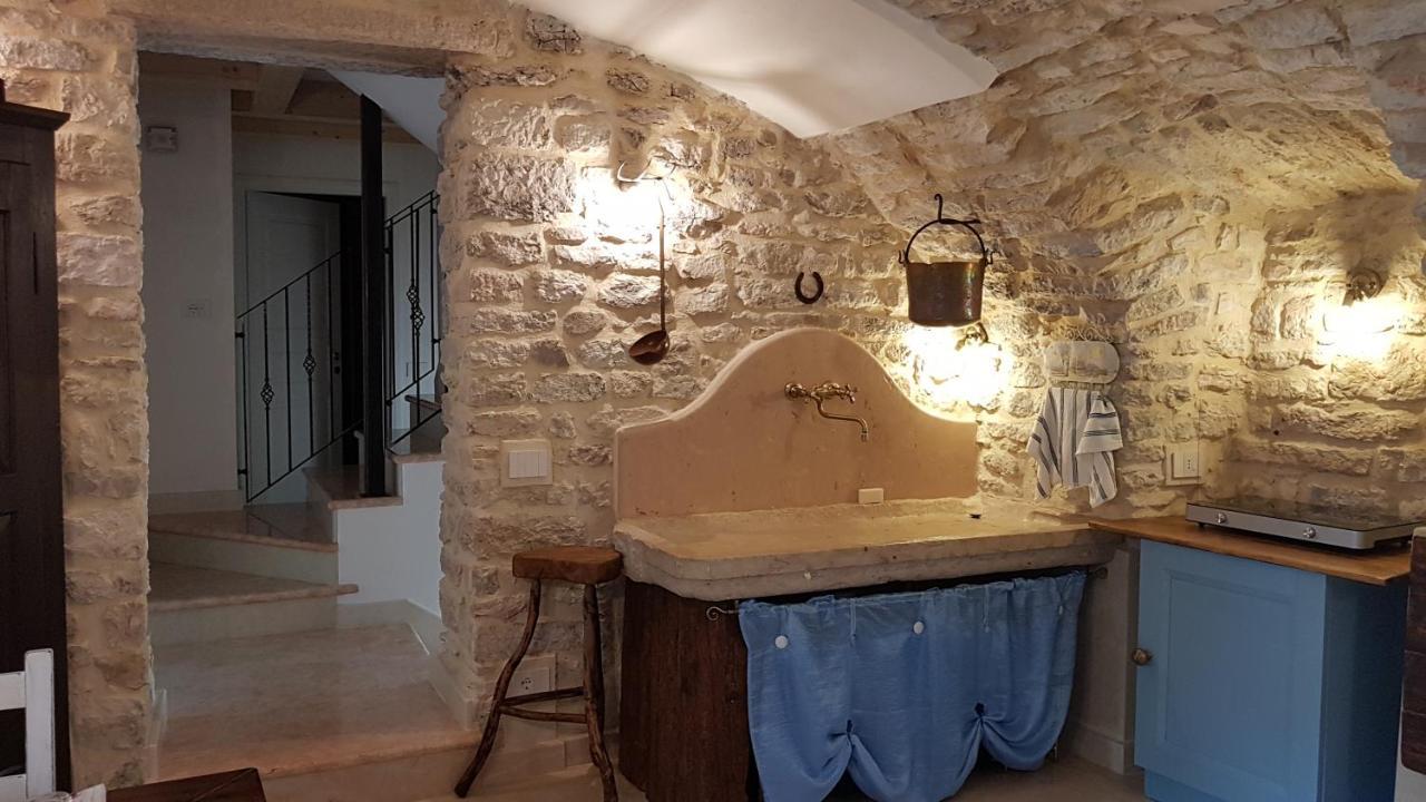 Taverna Paradiso Couette-café SantʼAmbrogio di Valpolicella